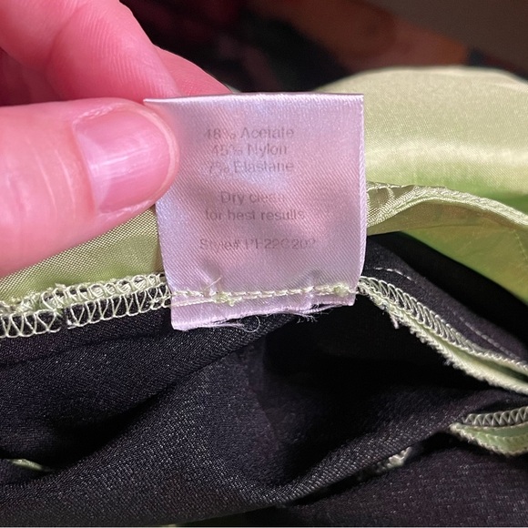 Aliette Green Silk Pants GUC - Picture 12 of 14